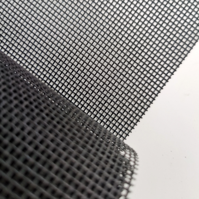 14x11 15x11 PET Mesh Screen 0,35 mm di diametro di filo Rollo di schermo leggero per una facile installazione
