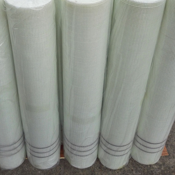 Rolla di rete di rinforzo in fibra di vetro robusta 50m-200m Lunghezza 4*4mm Apertura per supporto a parete