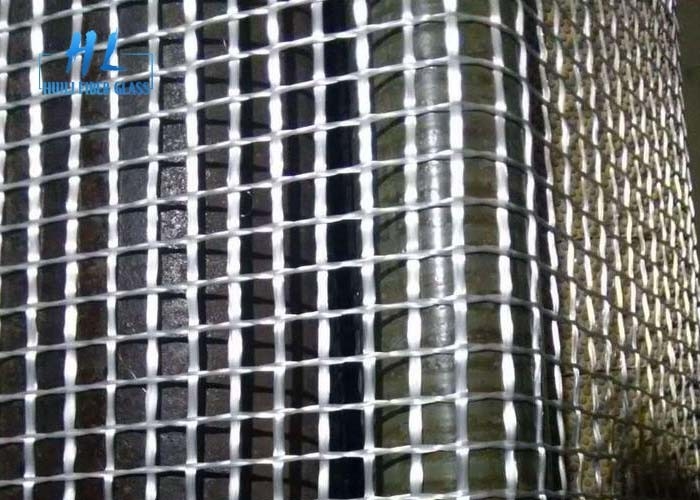 Resistenza alla trazione 800N Fibra di vetro rete di rete di vetro Fibra di vetro schermo rotoli rivestiti in bianco e blu