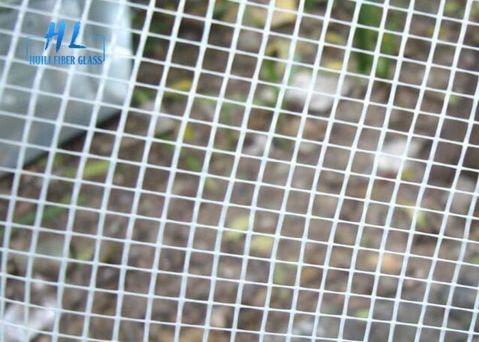 Resistenza alla trazione Rulli di maglia di gesso in fibra di vetro tagliati su misura per il muro Diversi colori e aperture