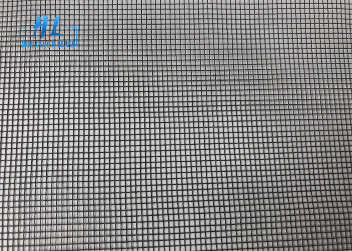 il PVC di 48ft*100ft ha ricoperto il colore 18*16 del nero della maglia della zanzara della vetroresina 105g